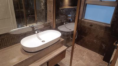 Image of 1800 Sq.ft 3 BHK Builder Floor for sale in Safdarjung Enclave, New Delhi for Rs. 75000000