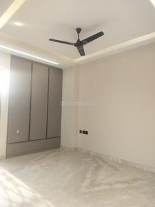 Bedroom Image of 2600 Sq.ft 4 BHK Builder Floor for sale in Punjabi Bagh New Delhi for Rs. 62500000