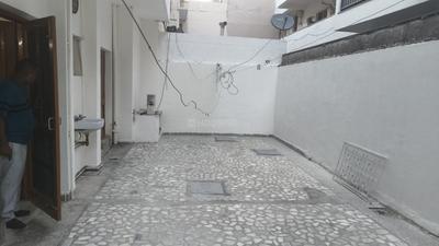 Bedroom Image of 2000 Sq.ft 3 BHK Independent House for rent in Sector 14 Gurgaon for Rs. 47000
