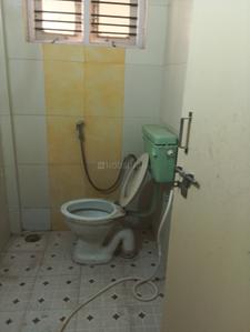 Bathroom Image of 1000 Sq.ft 2 BHK Builder Floor for rent in Koramangala Bengaluru for Rs. 35000