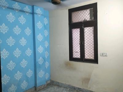 Bedroom Image of 450 Sq.ft 2 BHK Builder Floor for rent in Laxmi Nagar New Delhi for Rs. 15000