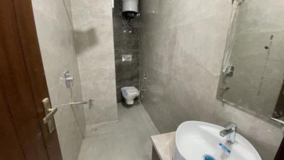 Image of 1600 Sq.ft 3 BHK Builder Floor for rent in Karkardooma, New Delhi for Rs. 65000