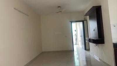 Living Room Image of 900 Sq.ft 2 BHK Apartment / Flat for sale in Signature Global Grand IVA, Sector 103 Gurgaon for Rs. 6300000