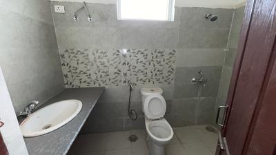 Image of 2525 Sq.ft 4.5 BHK Villa for sale in Amrapali Leisure Valley, Noida Extension, Greater Noida for Rs. 32000000