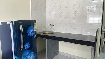 Kitchen Image of 700 Sq.ft 1 RK Builder Floor for rent in Gokhalenagar Pune for Rs. 16500