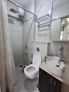Image of 550 Sq.ft 1.5 BHK Apartment / Flat for sale in Prabhadevi, Mumbai for Rs. 22800000