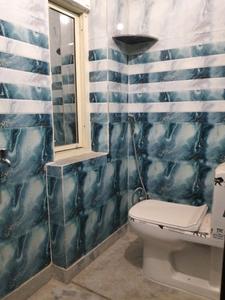 Common Bathroom Image of 300 Sq.ft 1 RK Builder Floor for rent in New Ashok Nagar New Delhi for Rs. 15500
