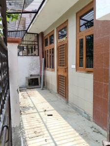 Balcony Image of 960 Sq.ft 3 BHK Independent House for sale in Sector Xu 2 Greater Noida for Rs. 18000000