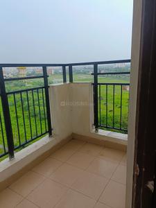 Balcony Image of 1600 Sq.ft 3 BHK Apartment / Flat for rent in Vrindavan Yojana Lucknow for Rs. 45000