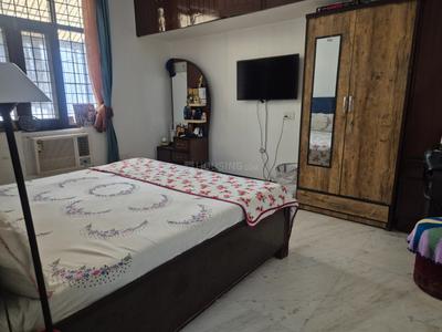 Bedroom Image of 3000 Sq.ft 5 BHK Duplex for rent in Sector 49 Noida for Rs. 60000