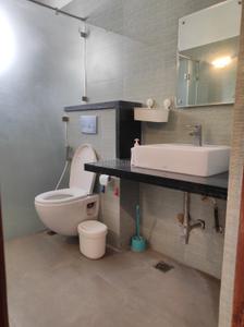 Bathroom Image of 4500 Sq.ft 4 BHK Villa for rent in Namaha Lakewood, Appa Junction Hyderabad for Rs. 125000