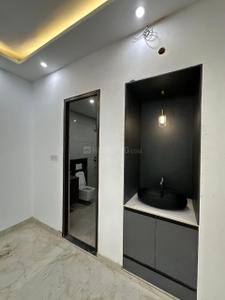 Bedroom Image of 2000 Sq.ft 3 BHK Builder Floor for sale in Shastri Nagar Ghaziabad for Rs. 15000000