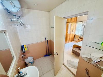 Bathroom Image of 1300 Sq.ft 2 BHK Apartment / Flat for rent in Naiknavare Sylvan Heights, Aundh Pune for Rs. 46000