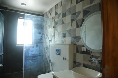 Image of 6000 Sq.ft 6 BHK Builder Floor for sale in Unitech Residency Greens, Sector 46, Gurgaon for Rs. 110000000