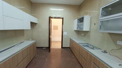 Kitchen Image of 7200 Sq.ft 4 BHK Builder Floor for rent in Vivek Home Vivek Homes 5, Panchsheel Park New Delhi for Rs. 450000