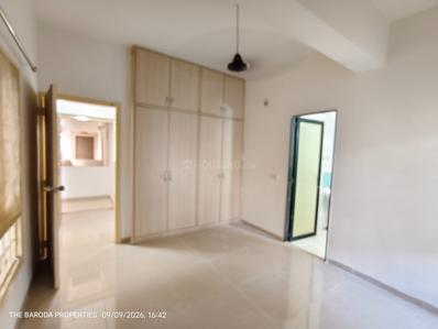 Bedroom Image of 1650 Sq.ft 3 BHK Apartment / Flat for sale in Diwalipura Vadodara for Rs. 6000000