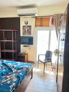 Bedroom Image of 1765 Sq.ft 3.5 BHK Apartment / Flat for sale in Prateek Laurel, Sector 120 Noida for Rs. 25500000