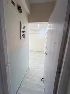 Image of 1000 Sq.ft 3 BHK Apartment / Flat for sale in Andheri West, Mumbai for Rs. 35500000