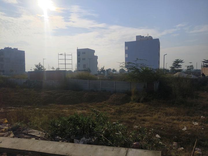 Skywhales Vienna Greens Main Image 1