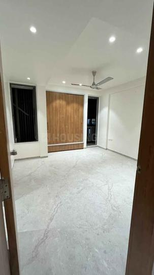 Yes2Broker Bedroom 1