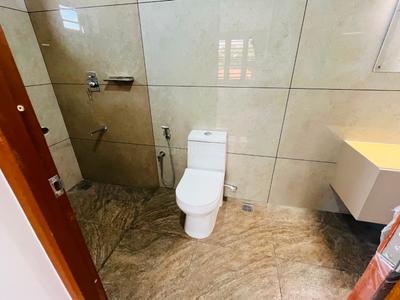 Image of 2400 Sq.ft 4.5 BHK Villa for sale in Kakkanad, Kochi for Rs. 13000000