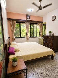 Bedroom Image of 1000 Sq.ft 2 BHK Apartment / Flat for rent in Bandra West Mumbai for Rs. 115000