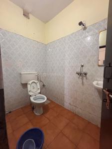 Bathroom Image of 2720 Sq.ft 3 BHK Builder Floor for rent in Khajuri Colony Varanasi for Rs. 25000