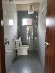 Common Bathroom Image of 556 Sq.ft 1 BHK Apartment / Flat for rent in Kondapur Hyderabad for Rs. 22000