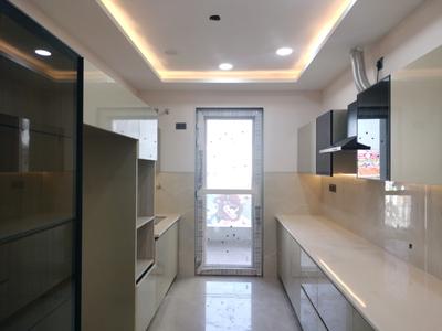 Kitchen Image of 1620 Sq.ft 3 BHK Builder Floor for sale in Property Concept Luxury Builder Floor, Sector 85 Faridabad for Rs. 16540000
