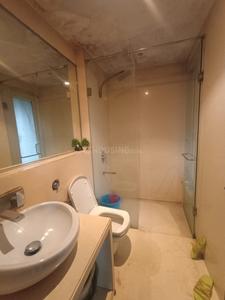 Bathroom Image of 1250 Sq.ft 2 BHK Apartment / Flat for rent in RNA Continental, Chembur Mumbai for Rs. 95000