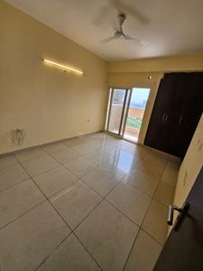 Bedroom Image of 1260 Sq.ft 2.5 BHK Apartment / Flat for rent in Supertech The Romano, Sector 118 Noida for Rs. 25000