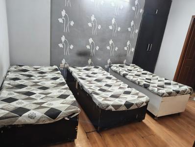 Bedroom Image of Safe Homes in Indirapuram, Ghaziabad