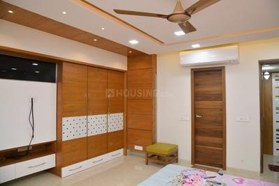 Bedroom Image of 2205 Sq.ft 3 BHK Apartment / Flat for sale in Navrangpura Ahmedabad for Rs. 22500000