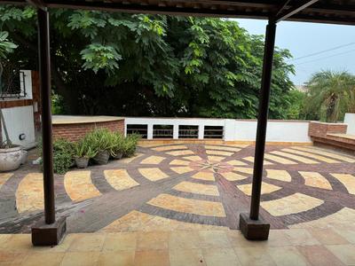 Balcony Image of 5500 Sq.ft 4 BHK Independent House for rent in New Friends Colony New Delhi for Rs. 475000