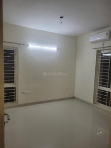 Bedroom Image of 1100 Sq.ft 2 BHK Apartment / Flat for rent in Thoraipakkam Chennai for Rs. 30000