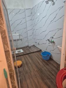 Bathroom Image of 1100 Sq.ft 2 BHK Independent House for rent in Jhusi Allahabad for Rs. 8000
