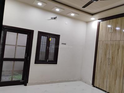 Bedroom Image of 1220 Sq.ft 2 BHK Apartment / Flat for rent in Mahanagar Colony Bareilly for Rs. 16000