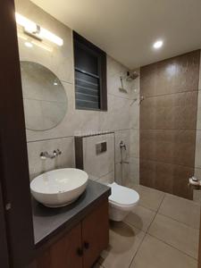 Bathroom Image of 1350 Sq.ft 3 BHK Apartment / Flat for sale in Darshanam Twin Tower, Atladara Vadodara for Rs. 6058000