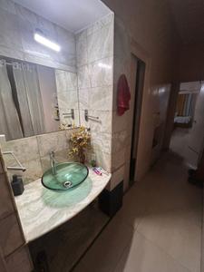 Bathroom Image of 1082 Sq.ft 2 BHK Apartment / Flat for rent in Janakpuri New Delhi for Rs. 40000