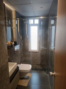 Bathroom Image of 1350 Sq.ft 3 BHK Apartment / Flat for sale in Chembur Mumbai for Rs. 44900000