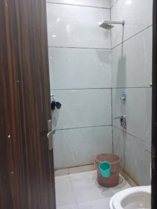 Common Bathroom Image of 1250 Sq.ft 3 BHK Builder Floor for sale in Ramesh Nagar New Delhi for Rs. 25000000