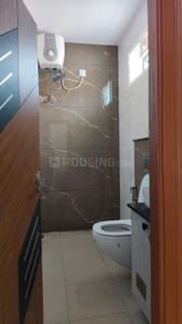 Bathroom Image of 600 Sq.ft 1 BHK Apartment / Flat for rent in New Tippasandra Bengaluru for Rs. 35000