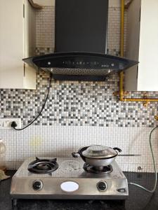 Kitchen Image of 800 Sq.ft 2 BHK Apartment / Flat for rent in Waghodia Road Vadodara for Rs. 19000