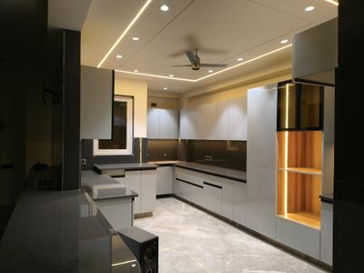 Kitchen Image of 2700 Sq.ft 5 BHK Builder Floor for sale in Vasundhara Ghaziabad for Rs. 36000003