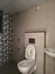 Common Bathroom Image of 1136 Sq.ft 2.5 BHK Apartment / Flat for sale in Shapoorji Pallonji Vanaha, Bavdhan Pune for Rs. 10100000