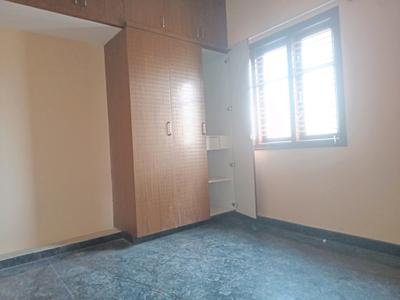 Bedroom Image of 1200 Sq.ft 2 BHK Builder Floor for rent in Kamala Nagar Bengaluru for Rs. 17000