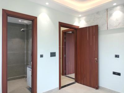 Bedroom Image of 1620 Sq.ft 3 BHK Builder Floor for sale in BPTP District 3, Sector 85 Faridabad for Rs. 18500000