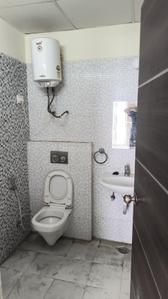Image of 1748 Sq.ft 3 BHK Apartment / Flat for rent in Indosam 75, Sector 75, Noida for Rs. 45000