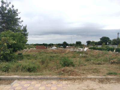 Image of 170 Sq.ft Residential Plot / Land for sale in Emarald Gulmohar, Tajupur, Faridabad for Rs. 22100000