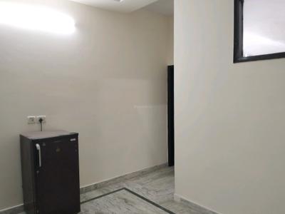 Living Room Image of 450 Sq.ft 1 BHK Builder Floor for rent in Shalimar Bagh New Delhi for Rs. 15000